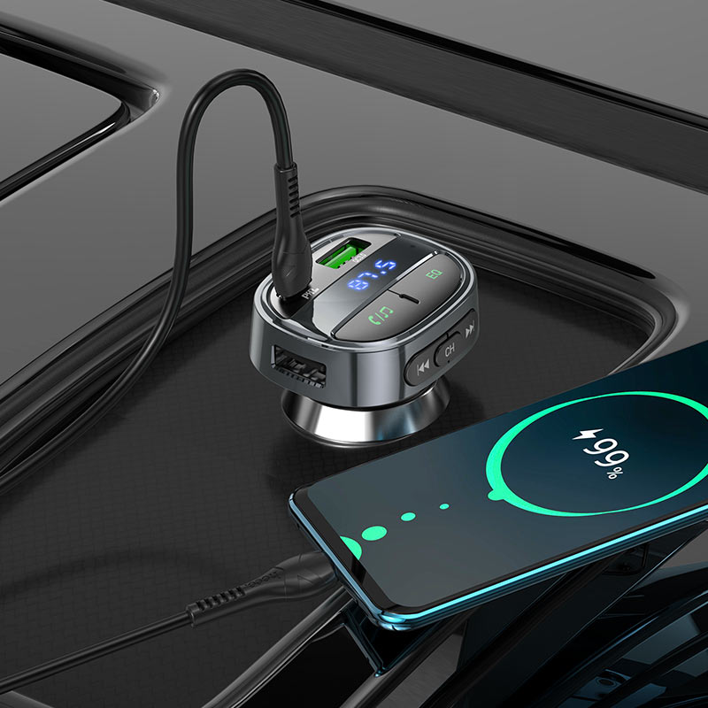 Adaptateur de chargeur de voiture double ports USB-C et QC3.0 USB-A (30 W) Transmetteur radio FM Bluetooth