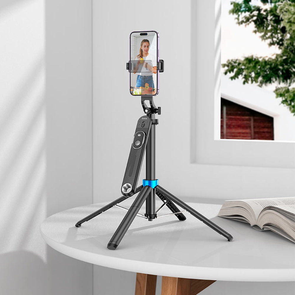 Wireless Bluetooth Extendable Tripod Selfie Stick Phone Holder Stand & Remote Control