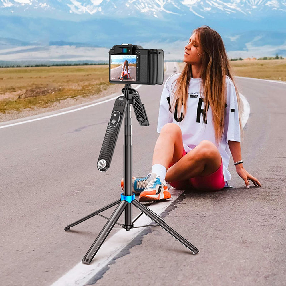 Wireless Bluetooth Extendable Tripod Selfie Stick Phone Holder Stand & Remote Control